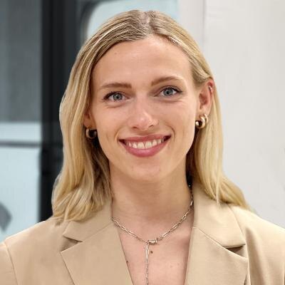 Kjestine Büssau