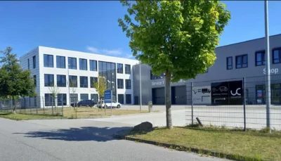 Moderne Büro-, Shop- und Hallenflächen in Flintbek geeignet für Lithium-Ionen-Batterielager, 24220 Flintbek, Industriehalle