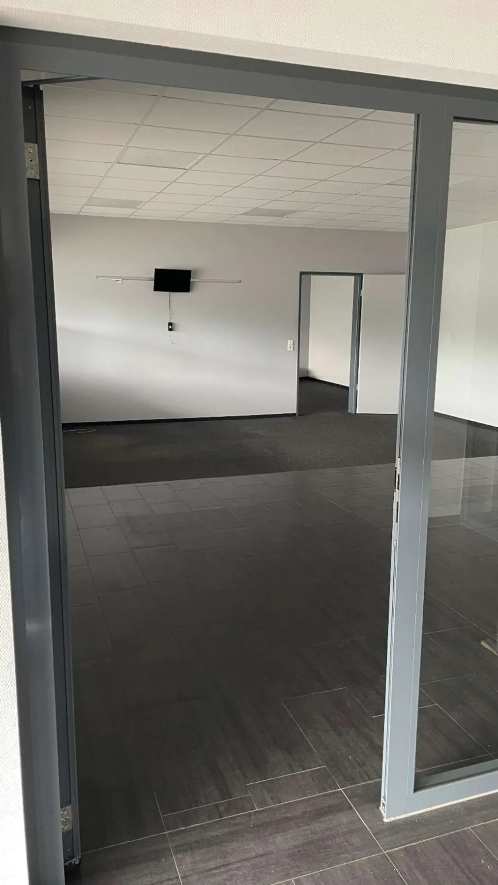 Eingangsbereich Büro (Gebäu...